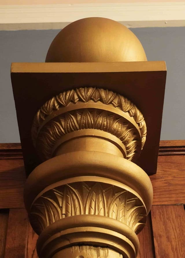 Pillar