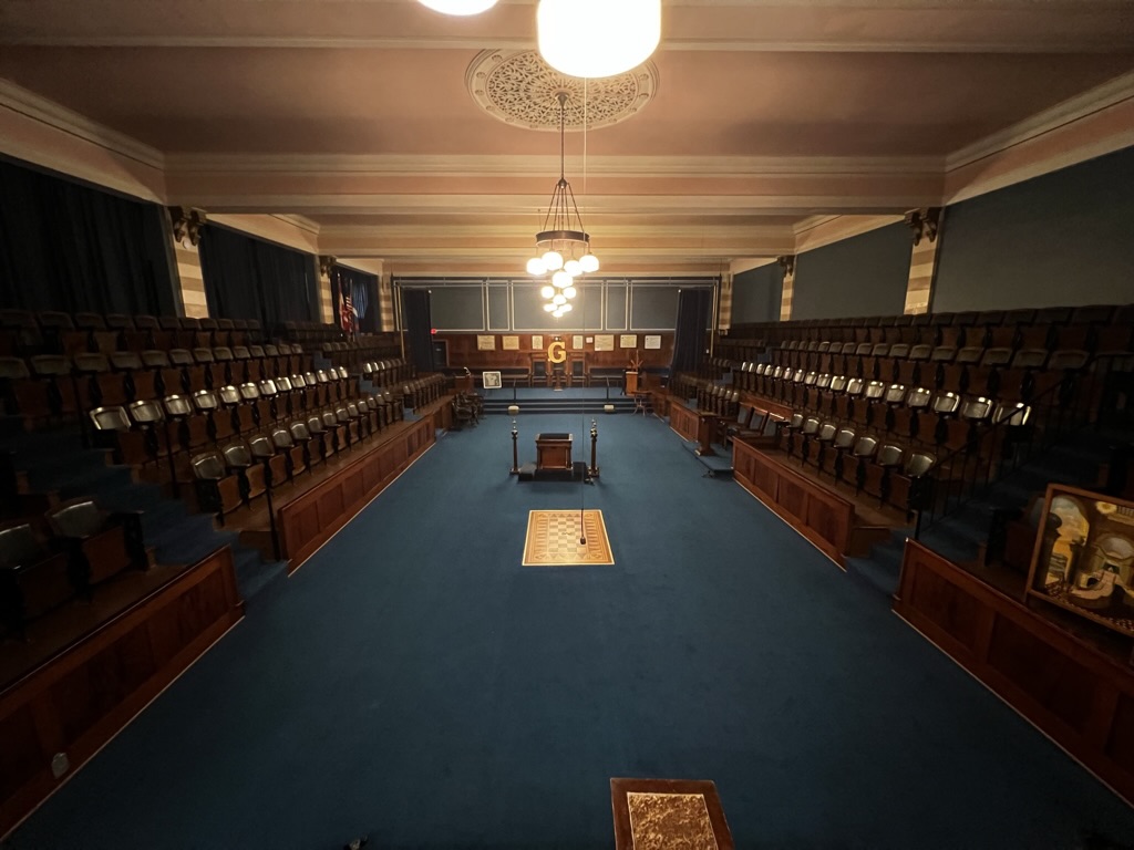 Inside Windsor Lodge Blue Room